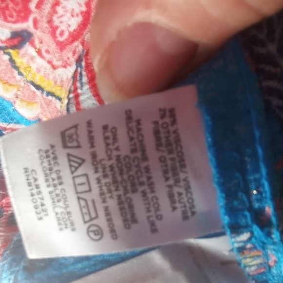 LOFT Beach Blue Floral Blouse - Picture 6 of 8